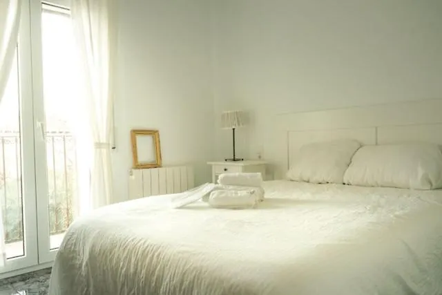 Habitacion Doble Con Balcon Torrellas de Foix