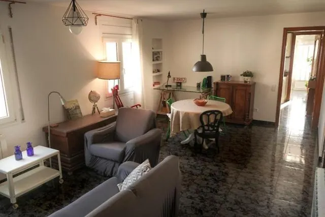 Habitacion Doble Con Balcon Torrellas de Foix Apartment