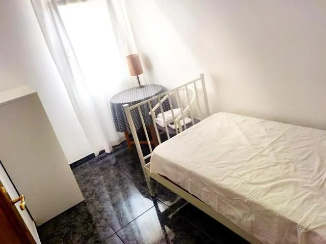 Habitacion Doble Con Balcon Torrellas de Foix Apartment
